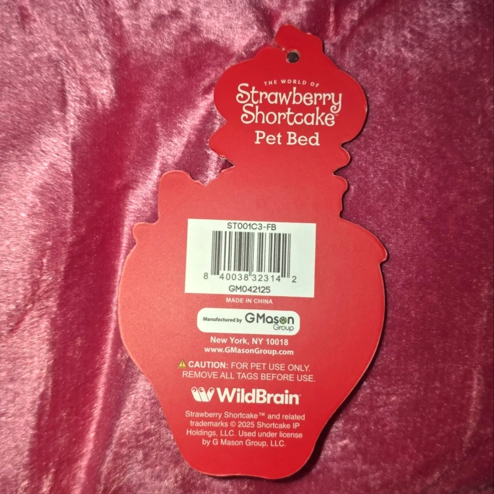 Strawberry Shortcake and Pupcake Plush Pet Bed Velvety Lining Very Cushy, BNWT